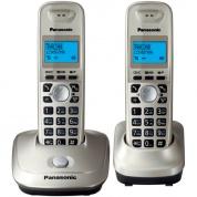 Беспроводной DECT-телефон Panasonic KX-TG2512RUN (две трубки в комплекте, АОН, Caller ID (журнал на 50 вызовов), спикерфон на трубке, цвет - платиновый)