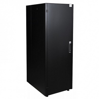 Шкаф телекоммуникационный напольный 600x600, металлическая дверь Datarex DR-710501